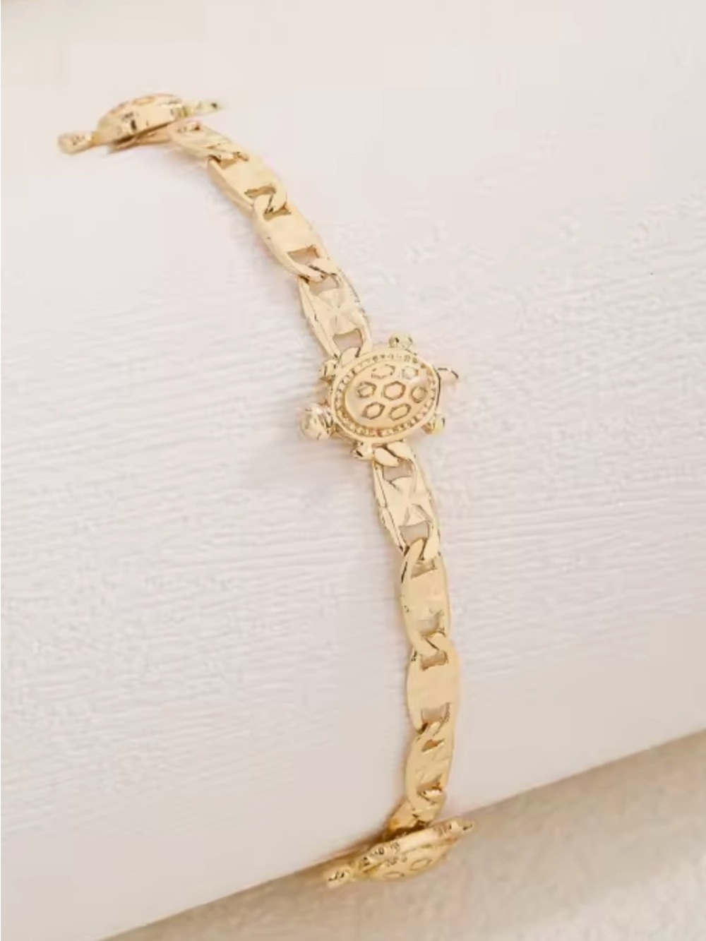 18k Turtle Bracelet - Picture 6 of 9